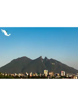 Vista del Cerro de la Silla en Monterrey, Nuevo León